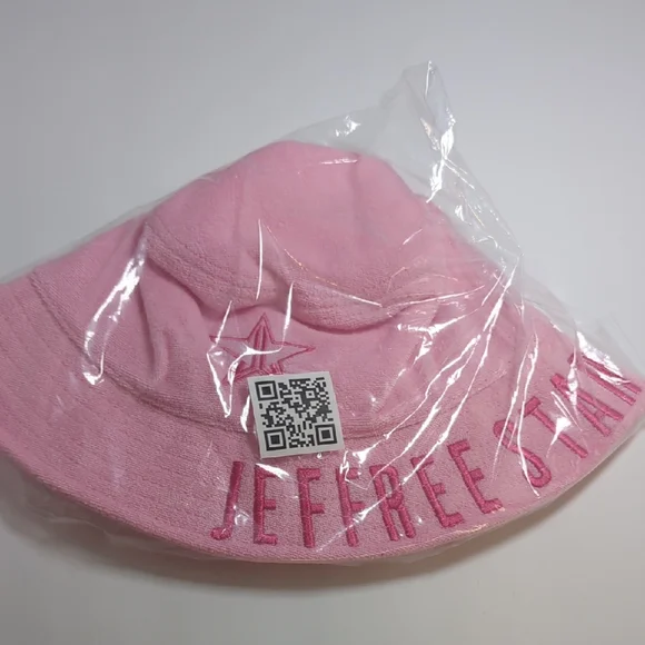 Jeffree Star Pink Bucket Hat Terrycloth new - Picture 2 of 3